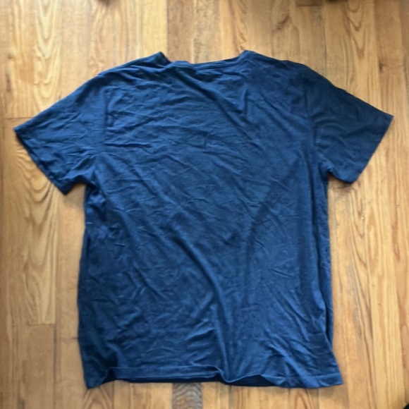 Captain American t shirt - Picture 3 of 3